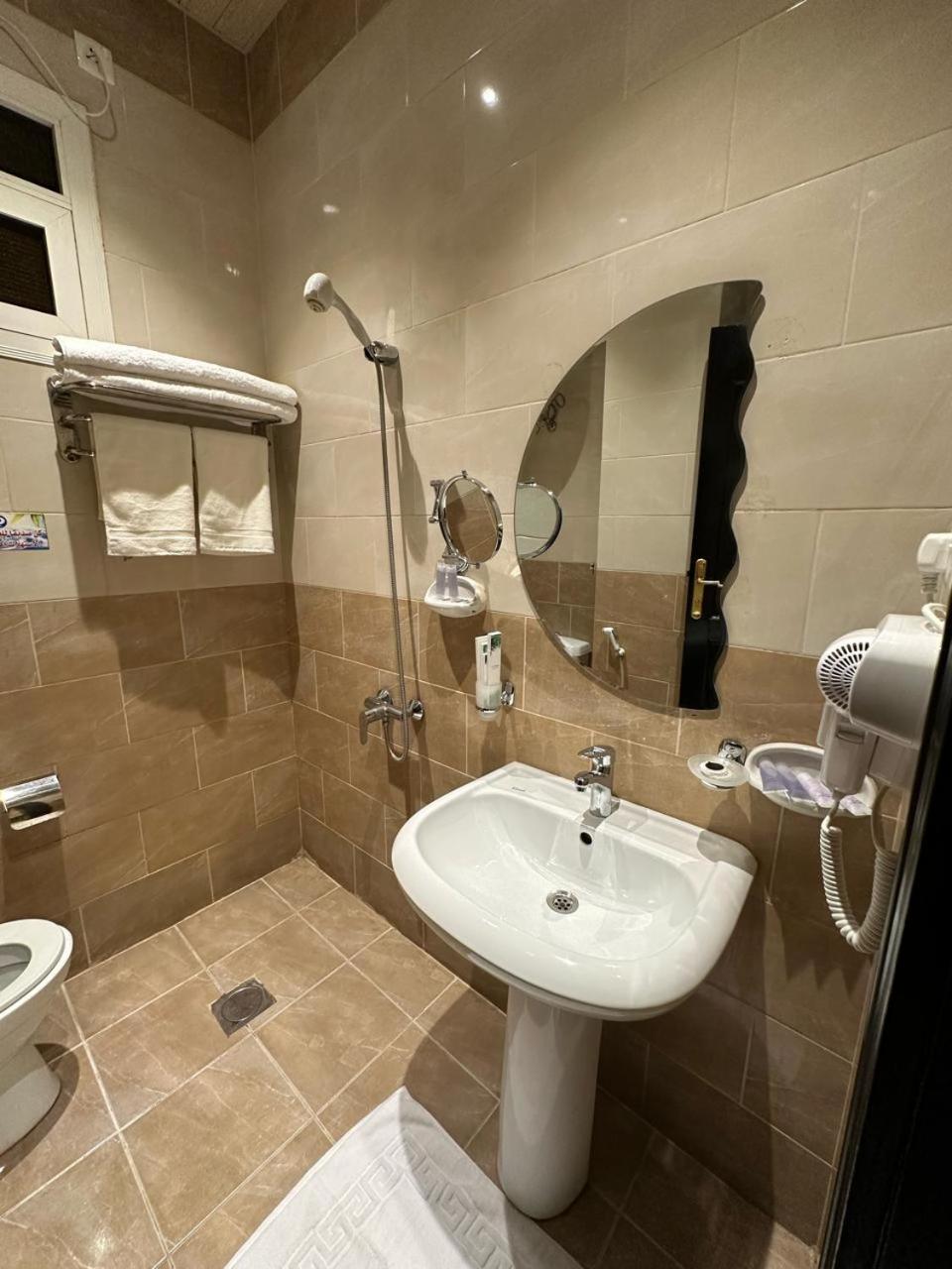 Doosh Teeba Hotel Suites 52/52