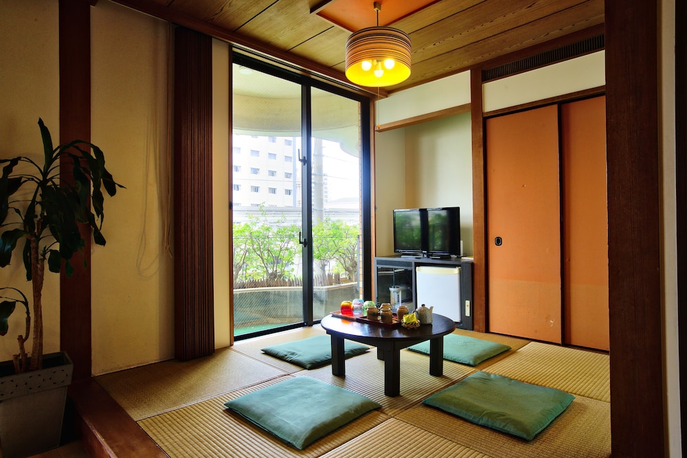 Hotel Sun Palace Kyuyokan 53/72