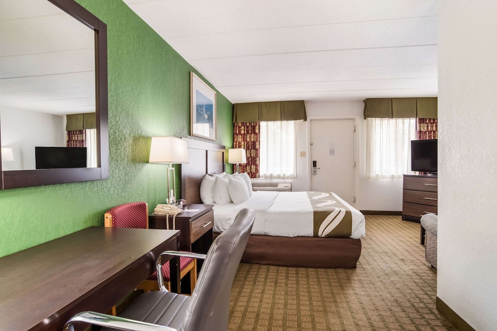 Quality Inn Mount Vernon 20/39