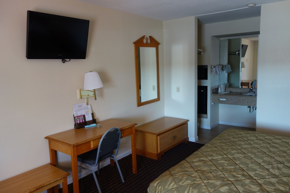 VIP Inn and Suites 16/40