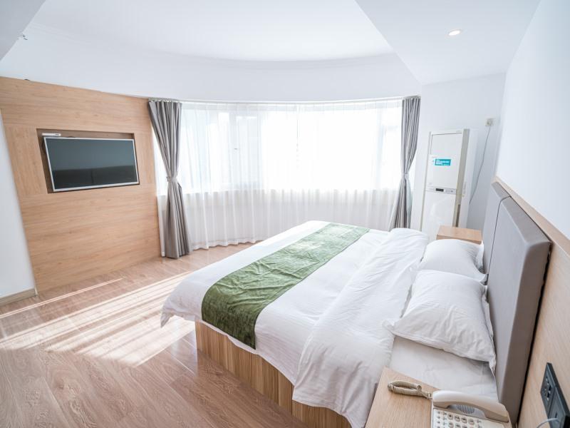 GreenTree Inn Shandong Rizhao University City Express Hotel 10/27
