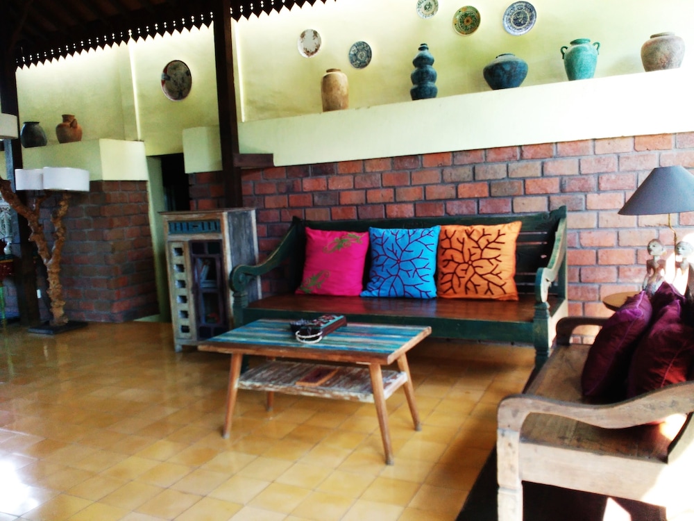 Kampung Cenik 25/46