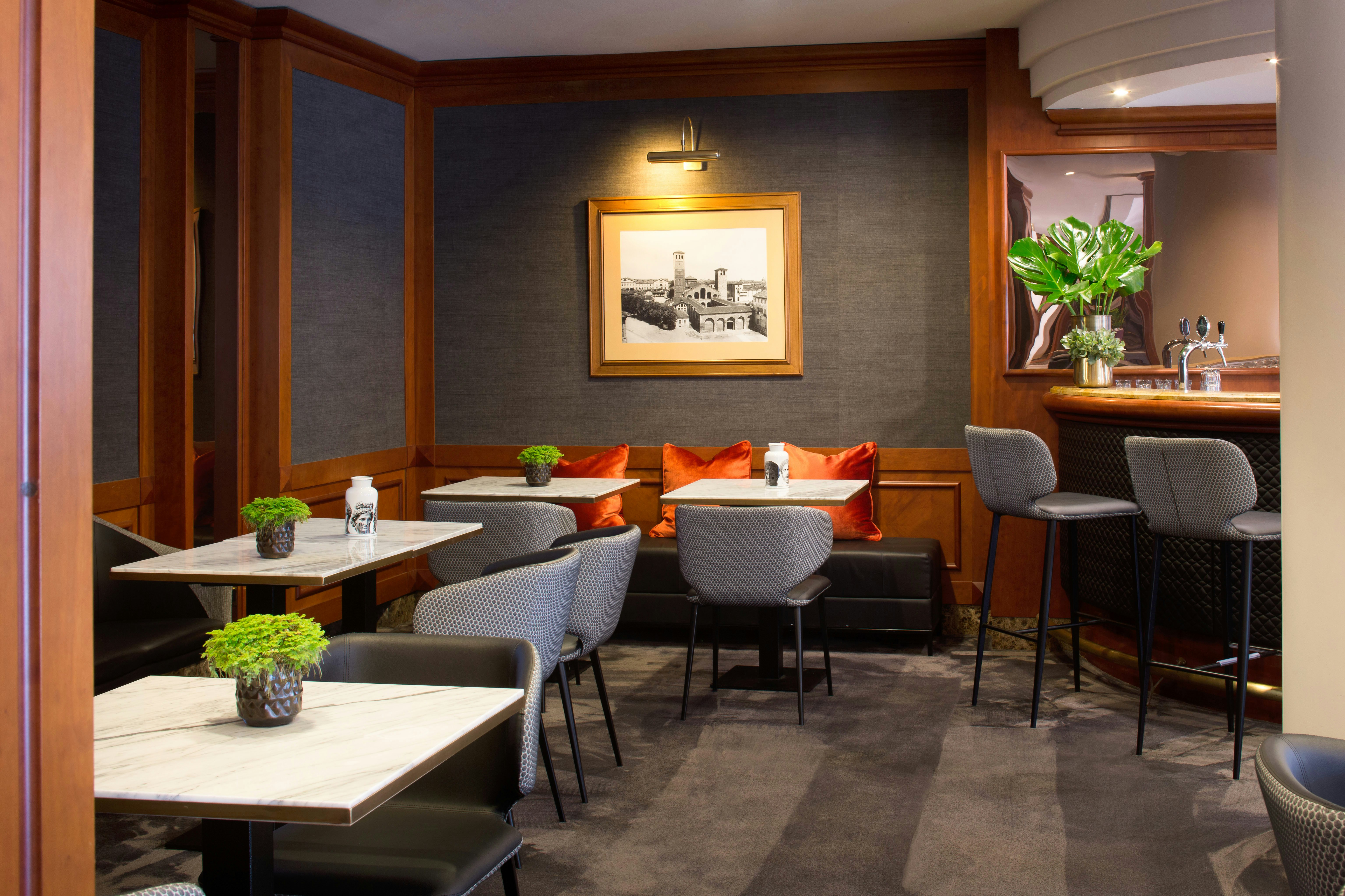 Starhotels Tourist 37/45