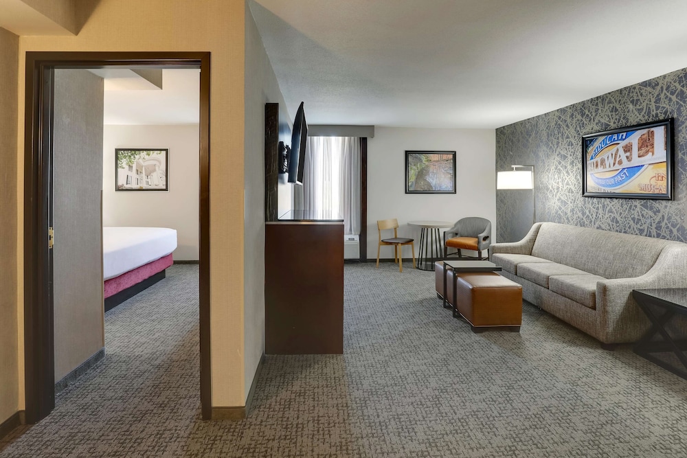 Drury Inn Paducah 32/50