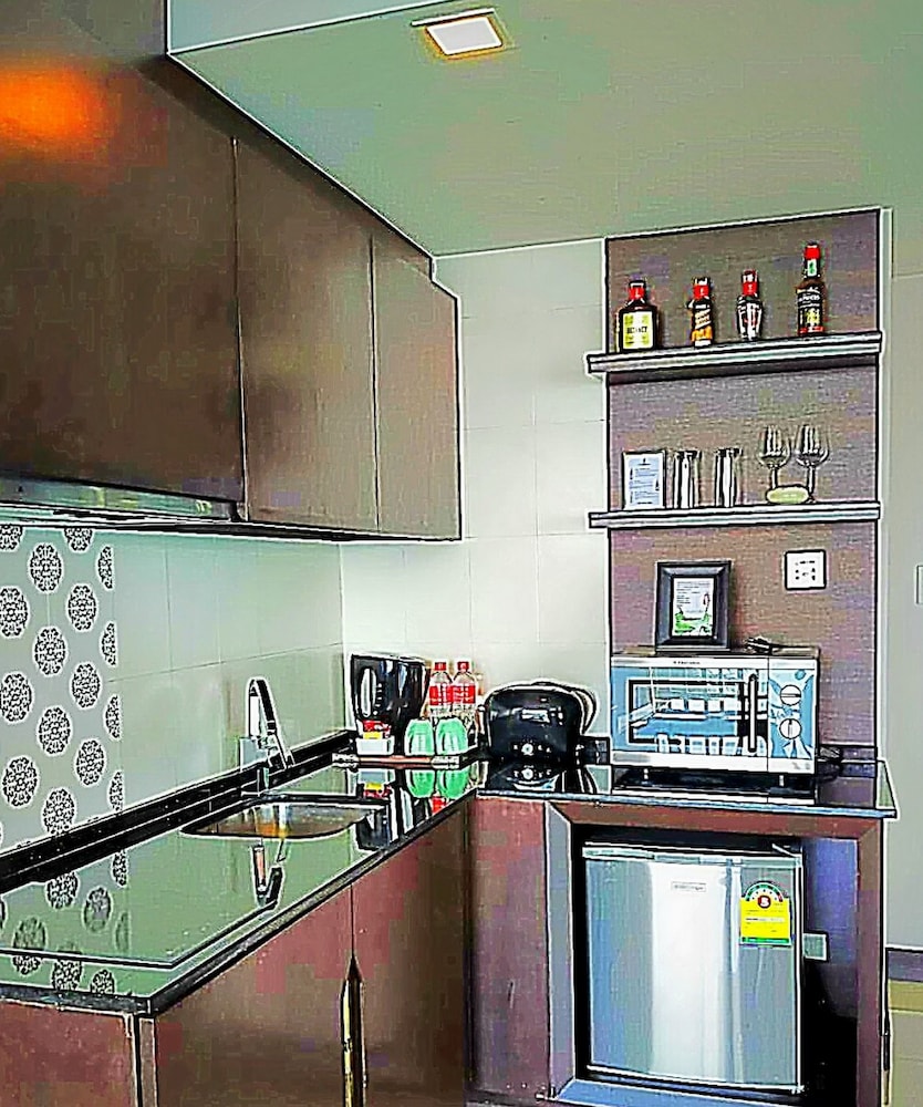 Royal Thai Pavilion Jomtien Boutique Resort 68/78