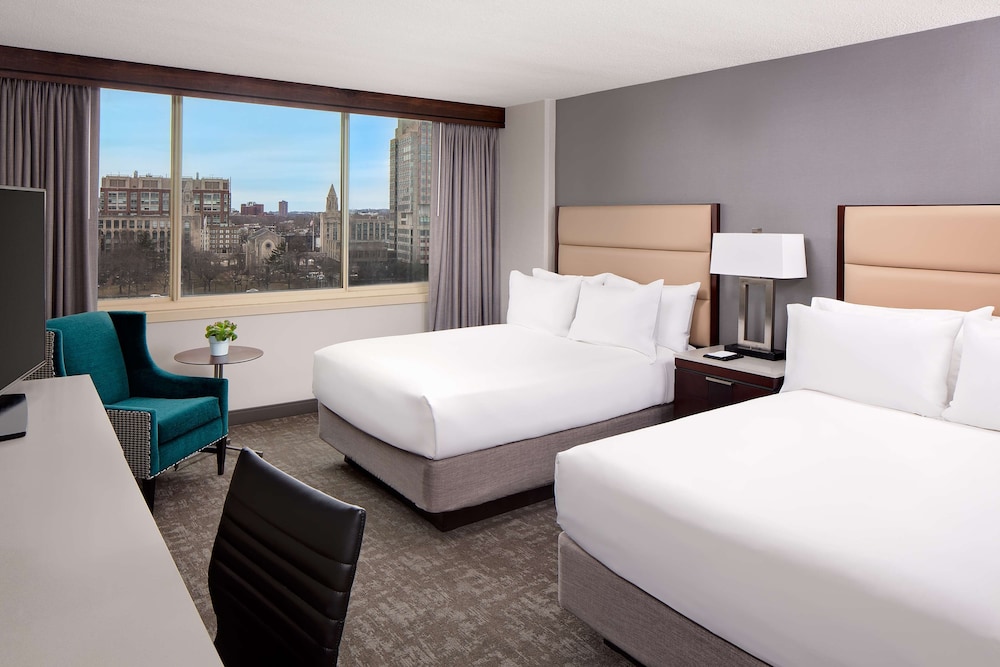 Room, 2 Double Beds, River View