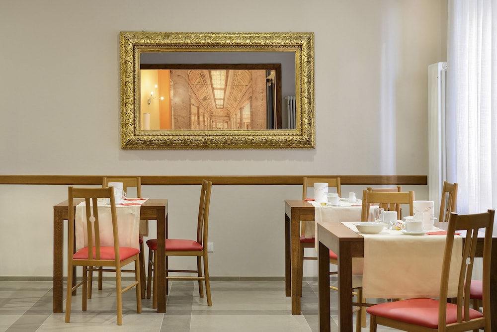 Smart Hotel Bartolini 43/51