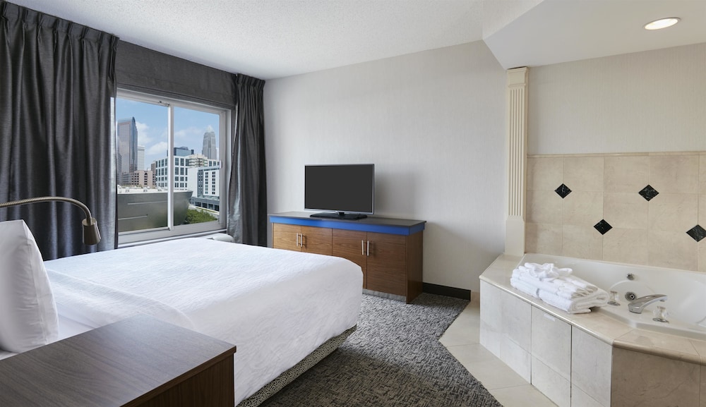 Hilton Garden Inn Charlotte - Uptown 17/58