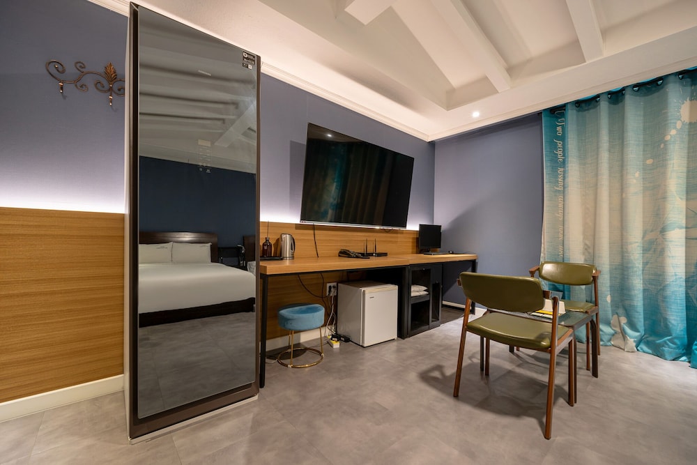 Hotel New Evergreen 43/62