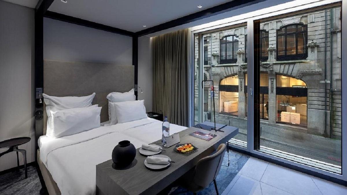 Scene, City, Standard, Twin Beds
