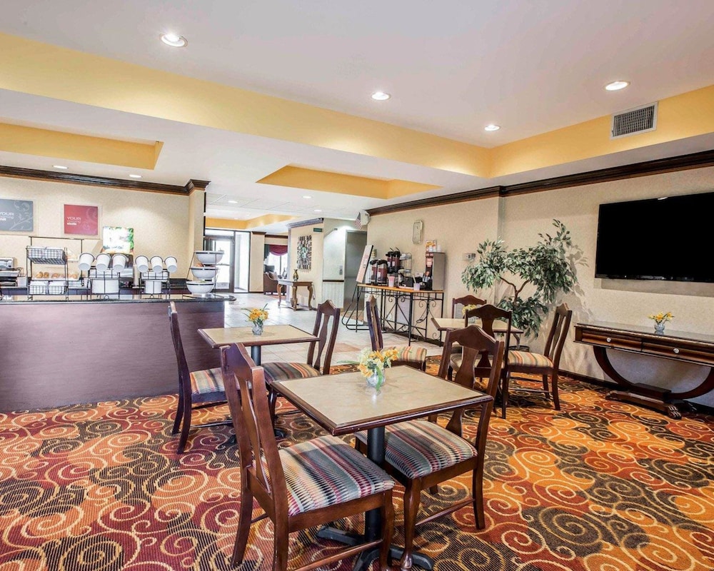 Comfort Inn and Suites at I-85 39/49