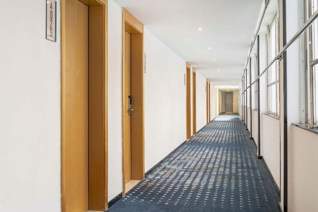 City Comfort Inn( Guangzhou Luyuan Road Taojing) 39/56