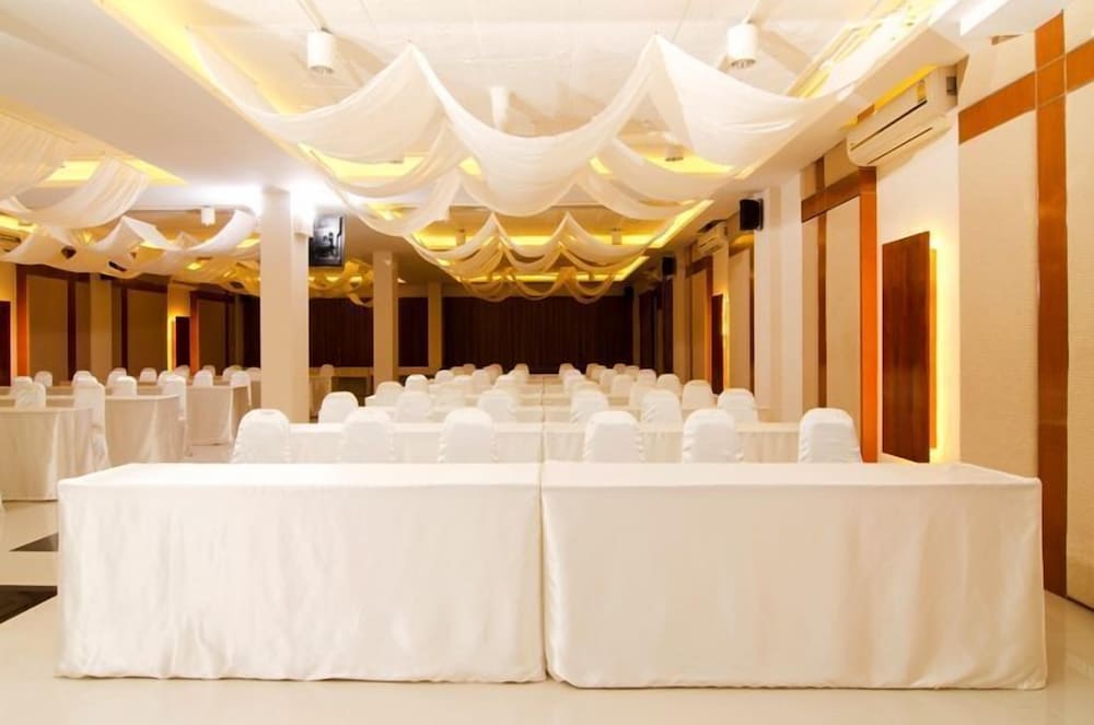 GLORY PLACE HUA HIN HOTEL 15/70