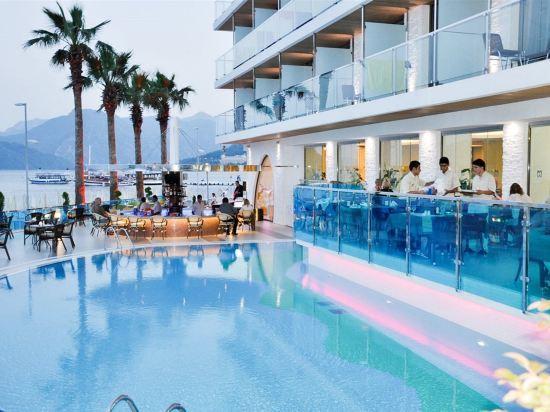 Marbella Hotel 10/27