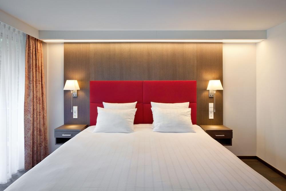 Suite, Double Bed