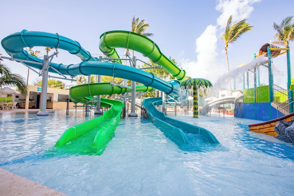 The Royal Sands All Inclusive Resort & Spa 70/75