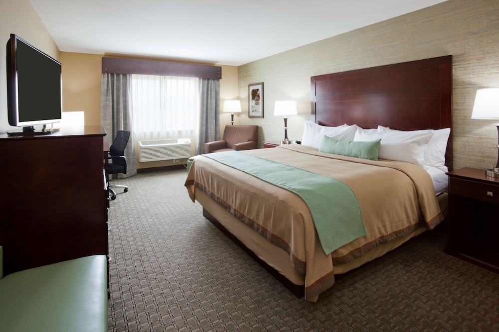 Grandstay Hotel And Suites Morris 12/52