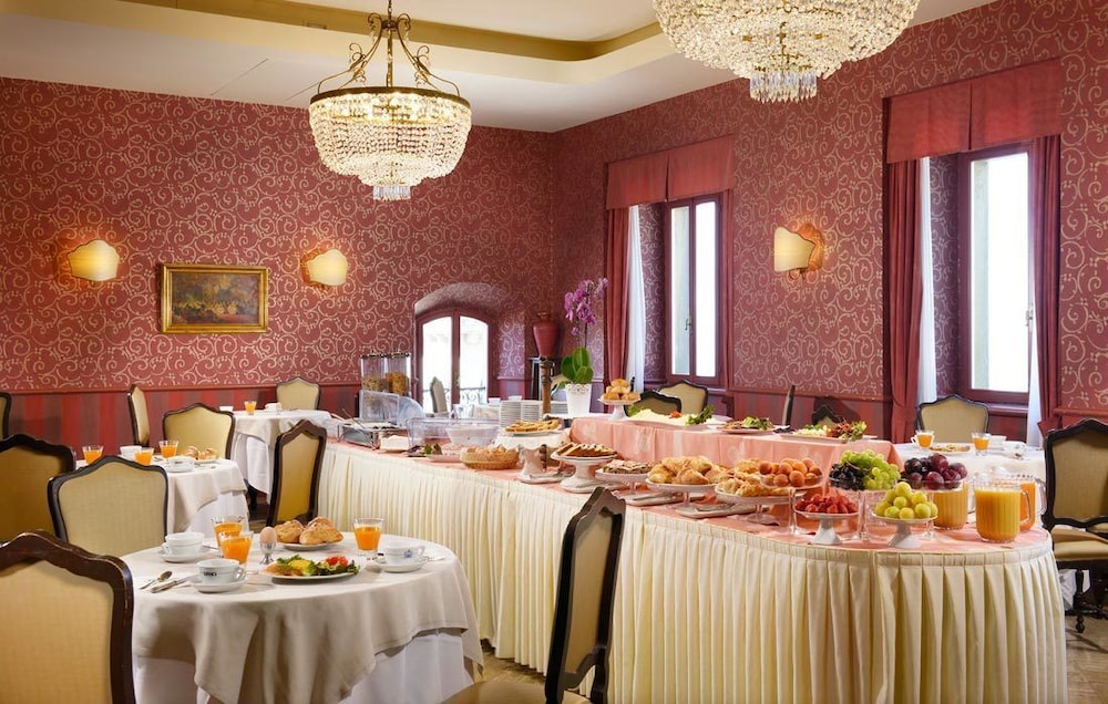 Titano Suites 18/32