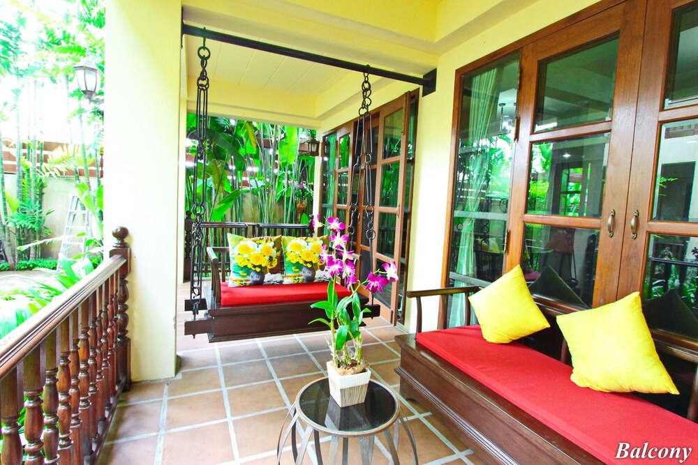 Shewe Wana Suite Resort 54/72