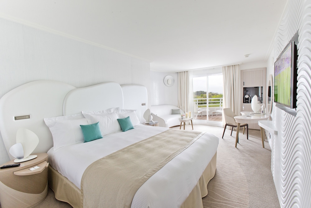 MIRAMAR CROUESTY HOTEL 17/66