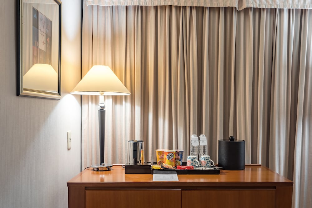 Hotel Du Parc Hanoi 69/83
