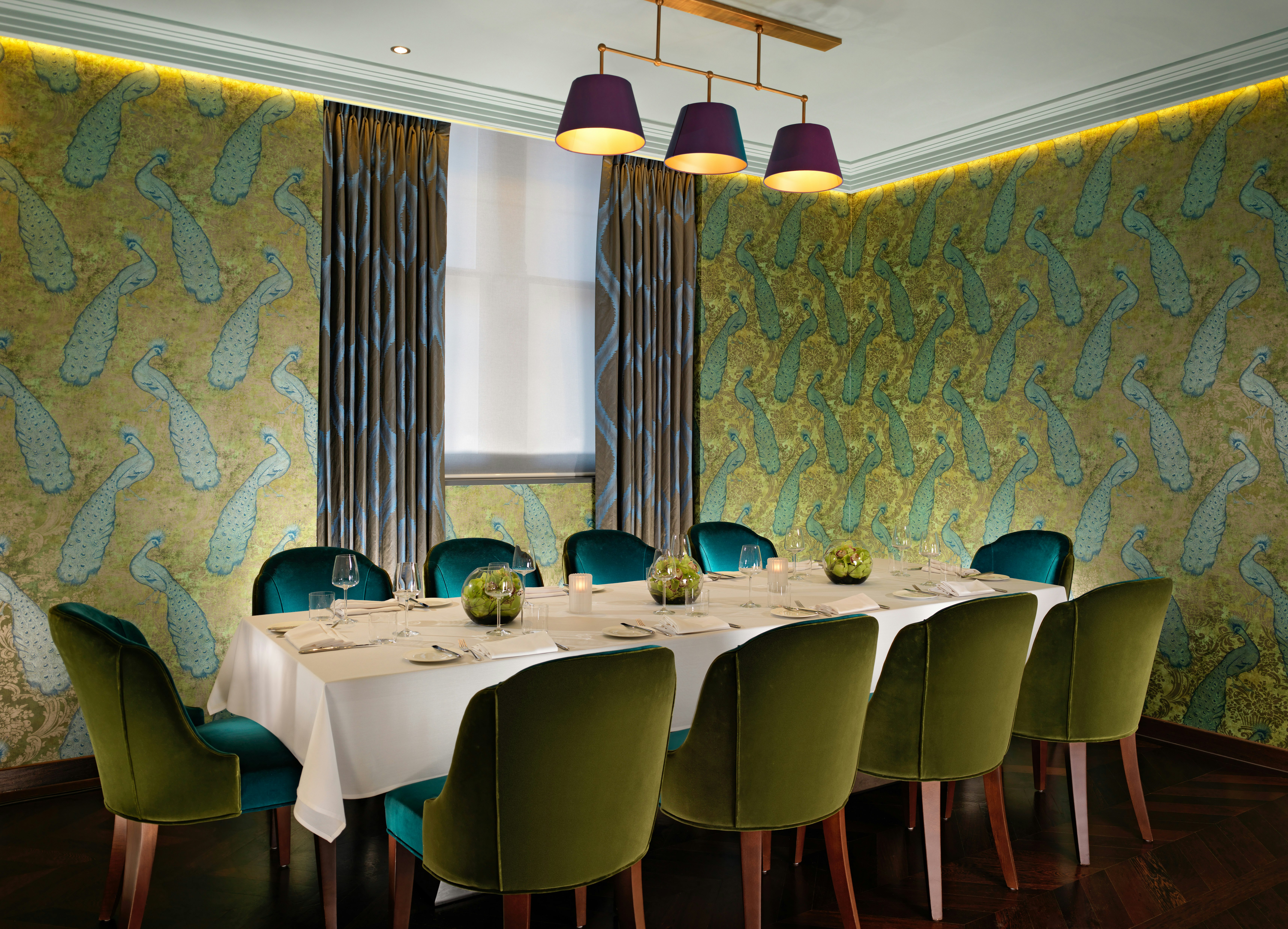 51 Buckingham Gatetaj Suites Residences 77/83