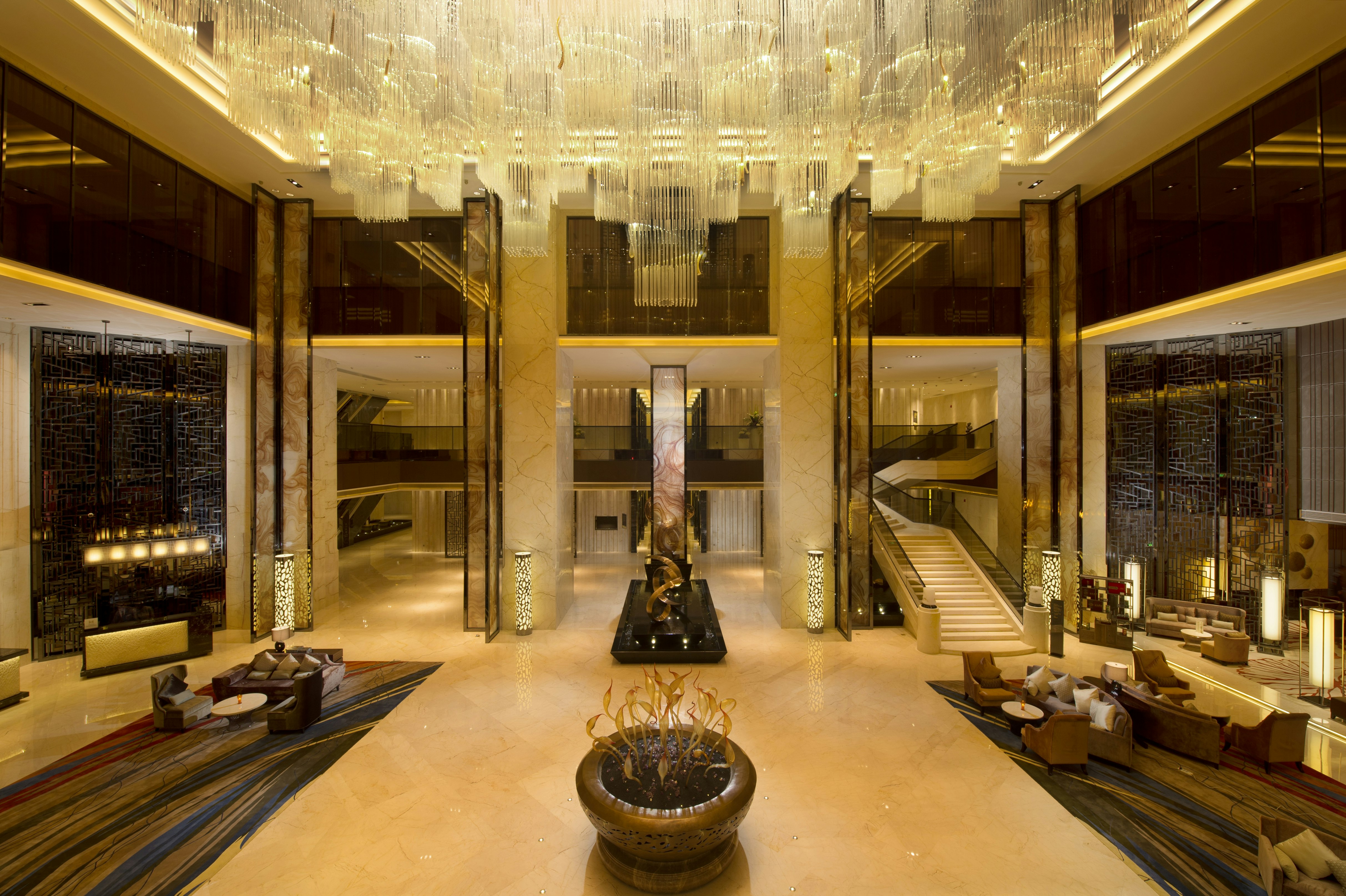 Hilton Zhongshan Downtown 45/74