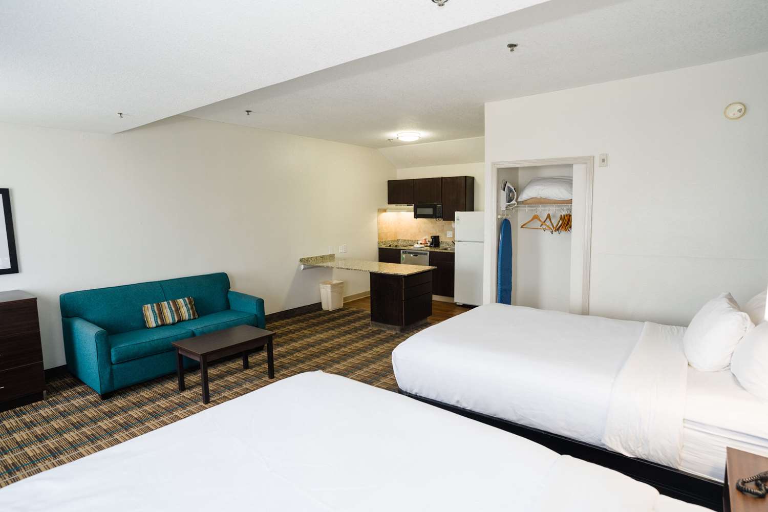 Suite, 2 Double Beds
