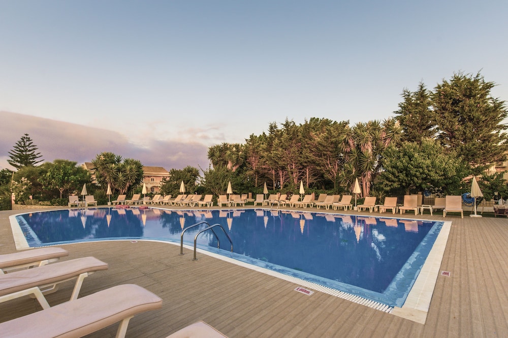 Erofili Hotel 9/36