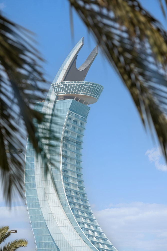 Raffles Doha 6/65