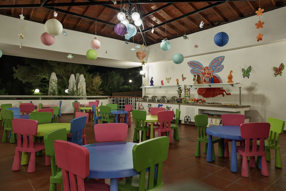 Pine Bay Holiday Resort 57/72