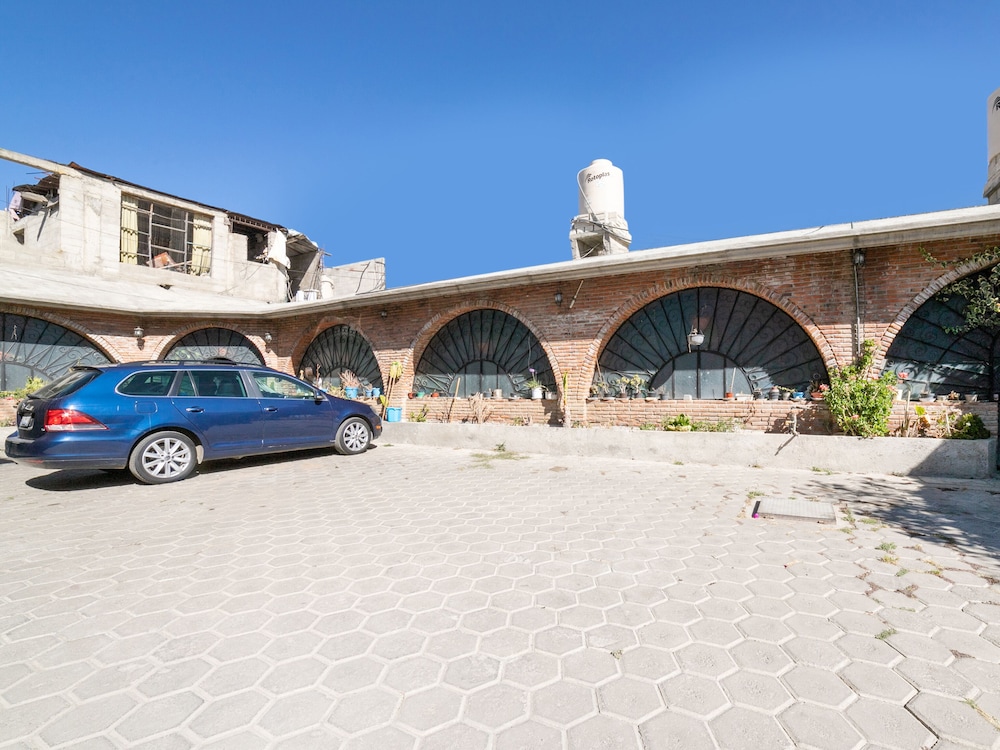 OYO Casa Vieja 36/49