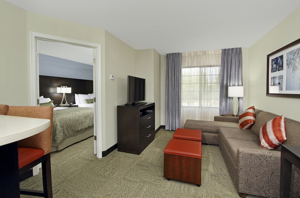 Staybridge Suites Tysons McLean, an IHG Hotel 23/44