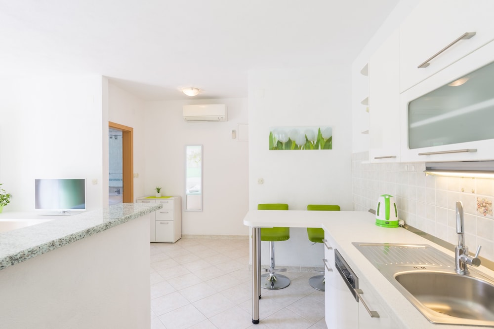 Apartmani Nikolina 35/50