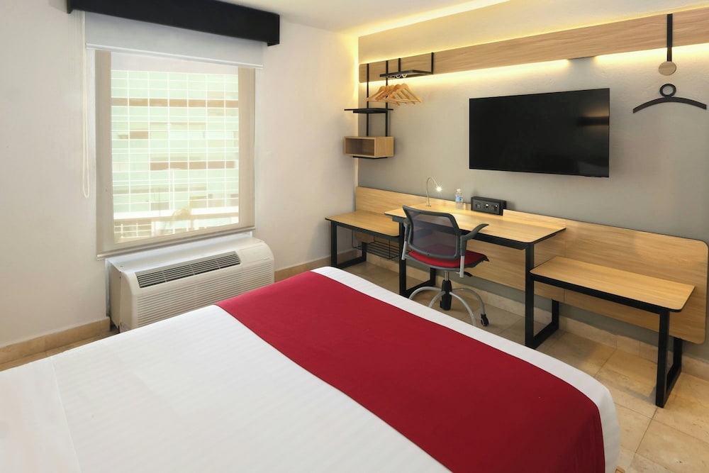 غرفة بسرير كوين، City Express by Marriott Cancun 9/10