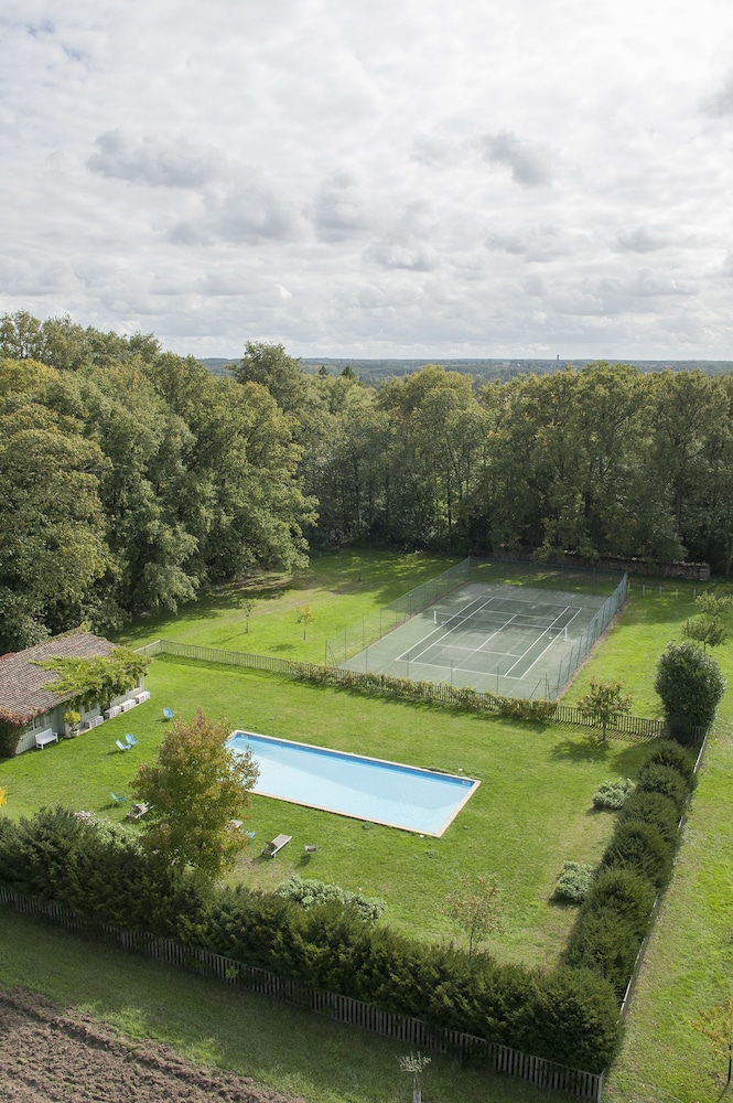 CHATEAU DE LA BOURDAISIERE 47/55