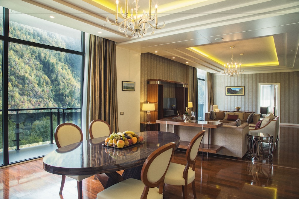 Borjomi Likani Hotel, Borjomi 45/75