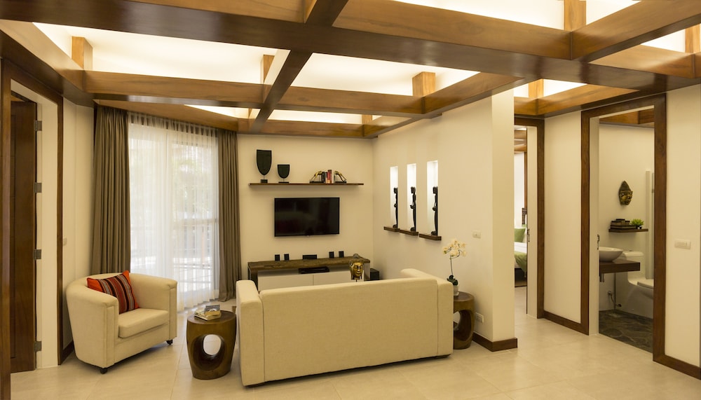 Vida Homes Condo Resort 57/78