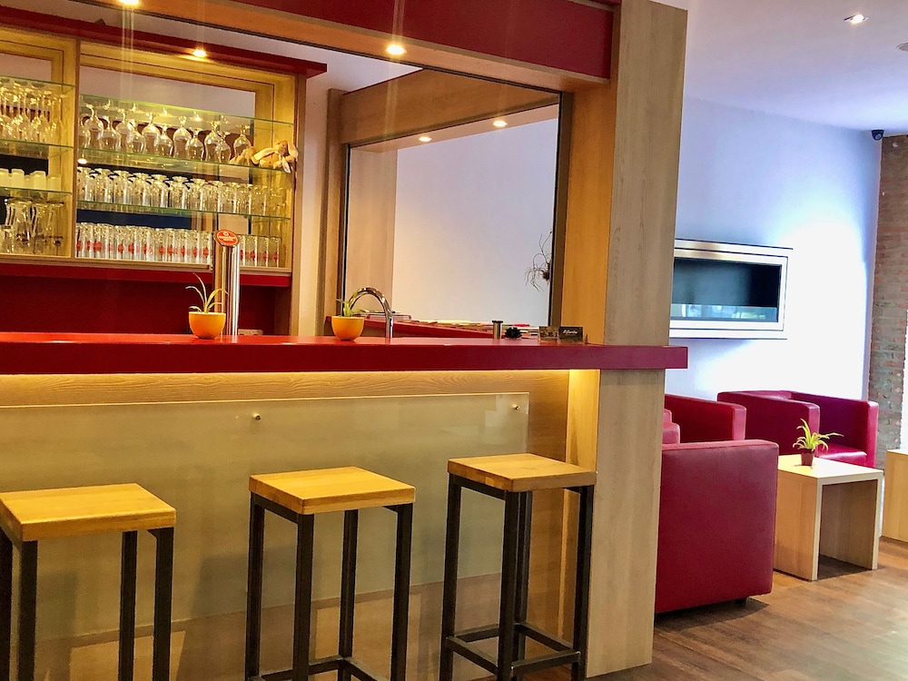 Montana Hotel Köln-Bonn Airport 16/26