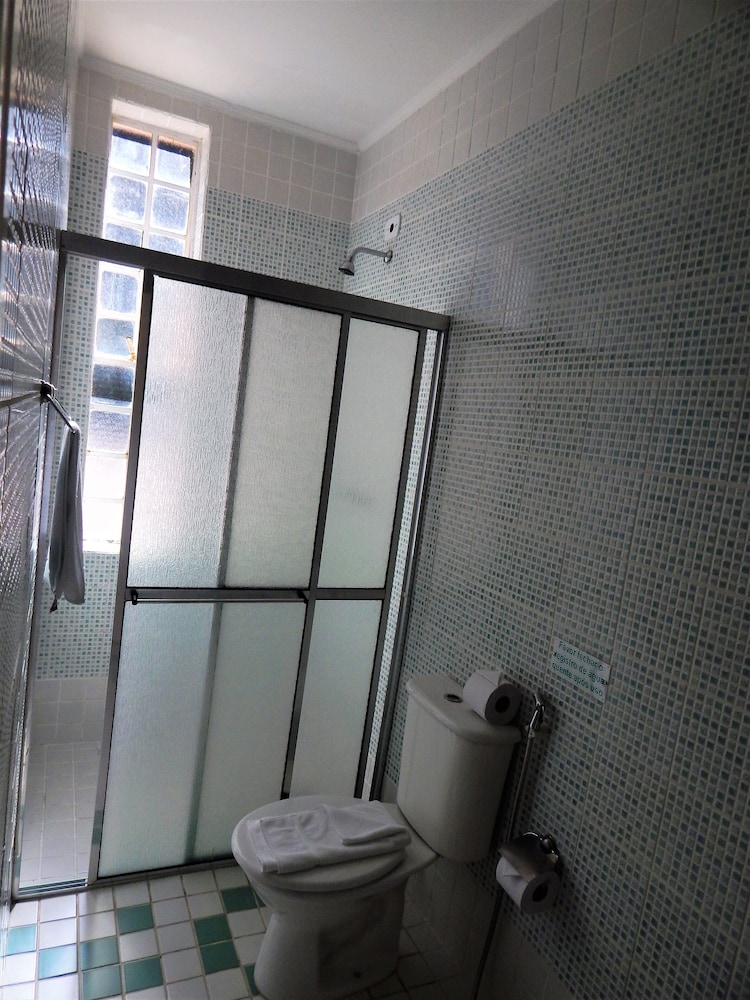 Hotel Platanus 26/48
