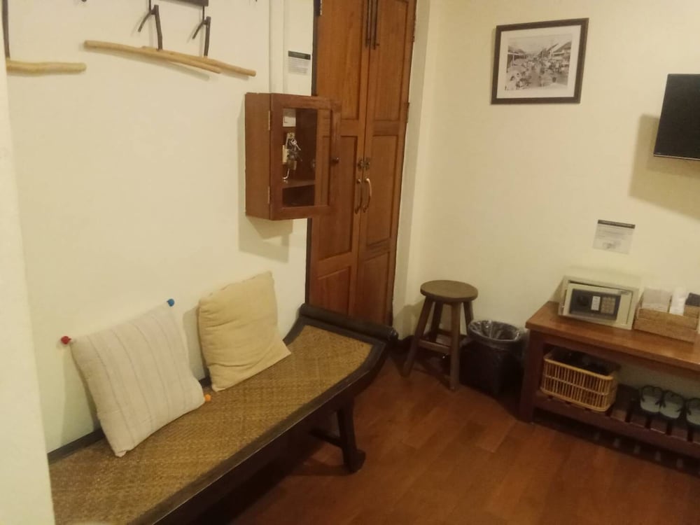 Rustic Guesthouse 26/50