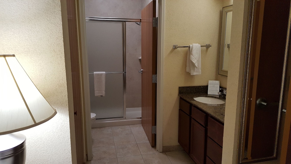 Staybridge Suites Corpus Christi 18/68