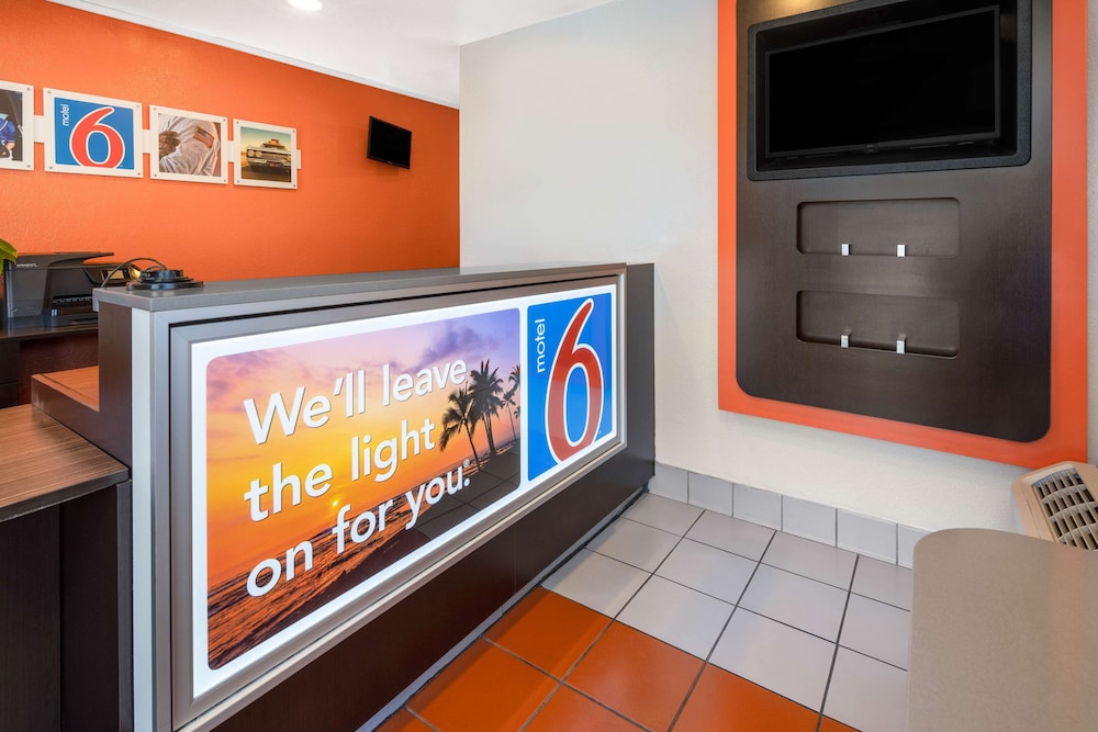 圣塔芭芭拉 6 号汽车旅馆(Motel6 Santa Barbara, CA - State Street) 图片4