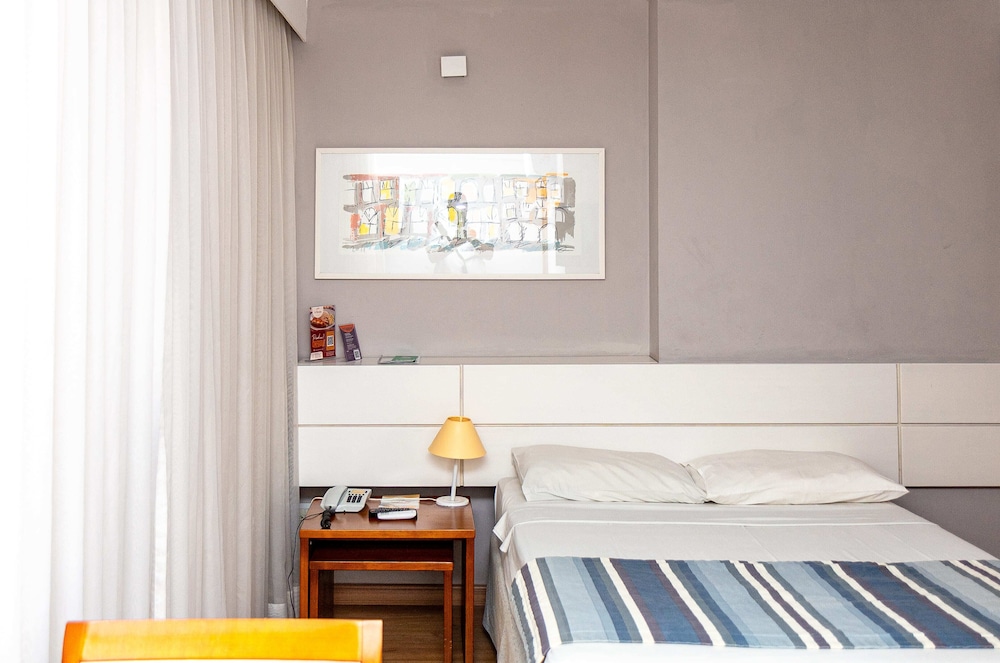 STUDIO, DOUBLE BED
