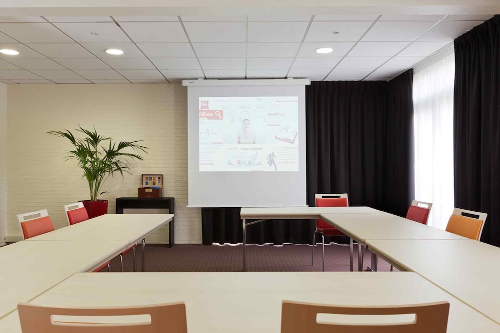 Ibis Aulnay Paris Nord Expo 40/44