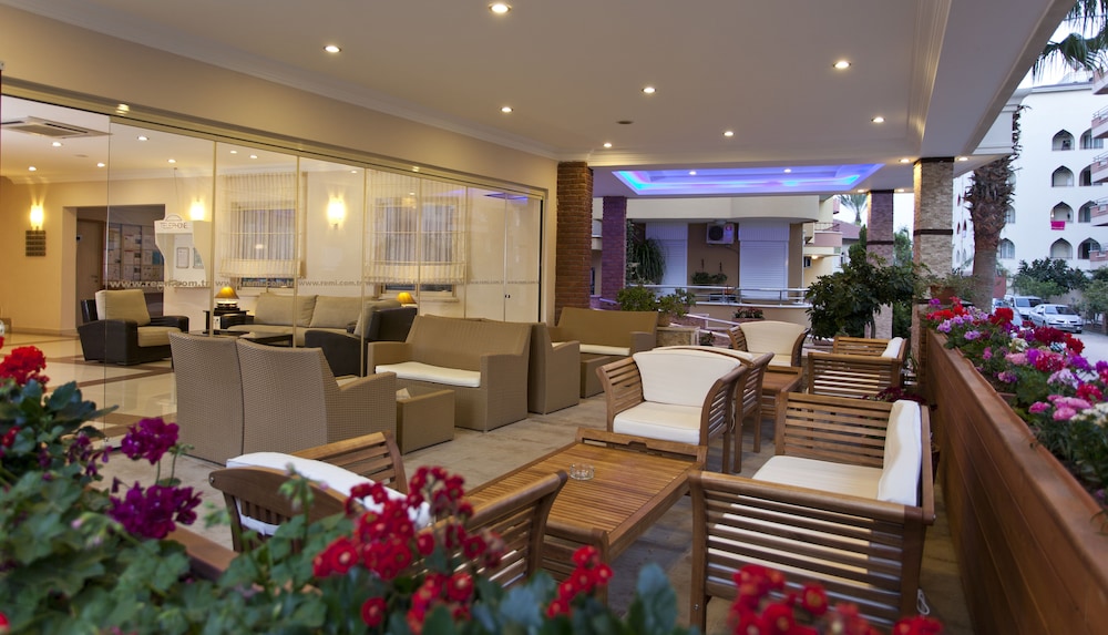 Remi Hotel 15/32