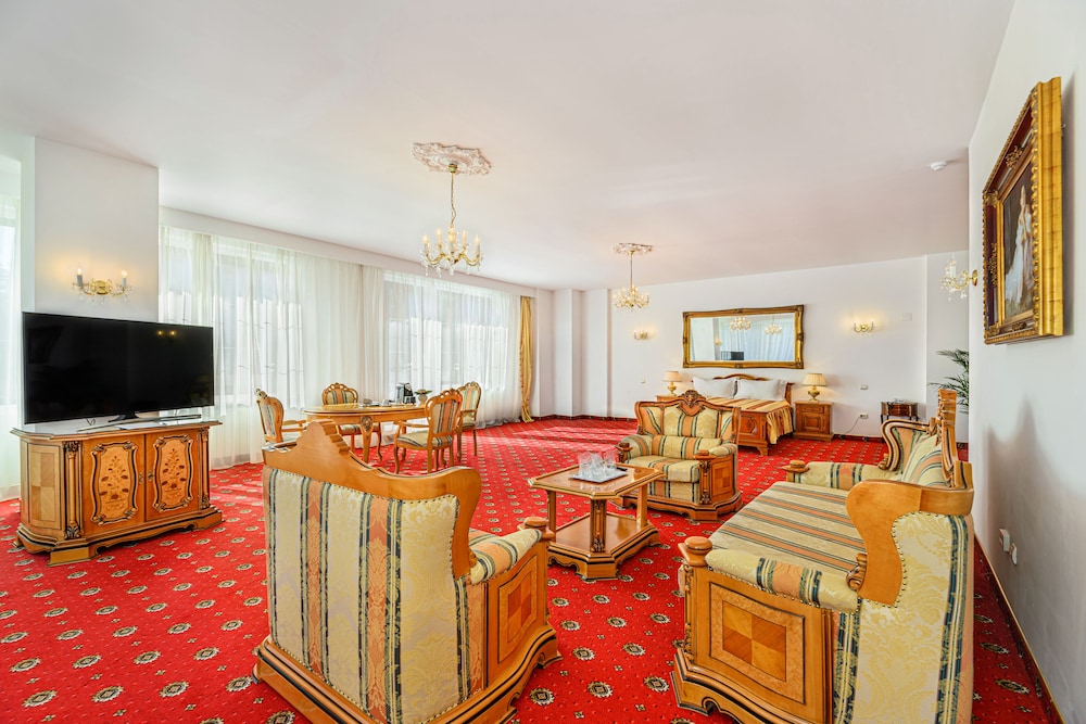 Aurelius Hotel 40/49