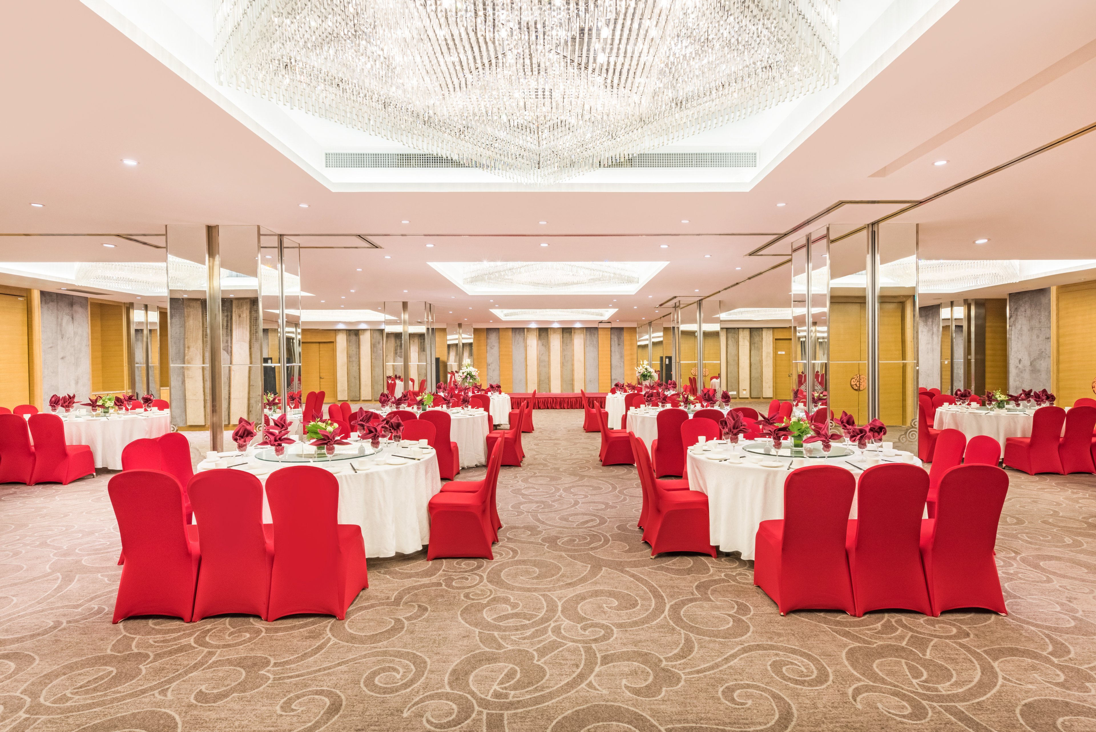 Holiday Inn Xian Big Goose Pagoda 33/50