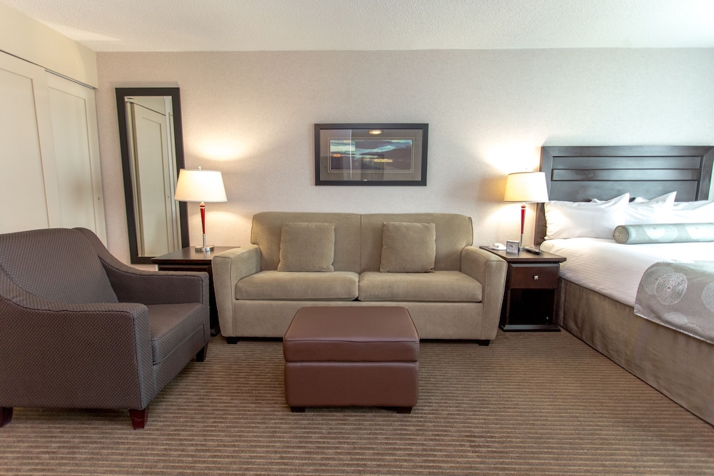 Campus Tower Suite Hotel 37/67