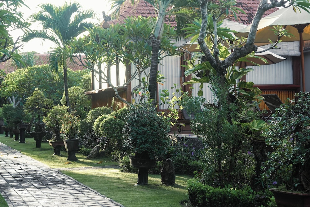 Hotel Arsa Santhi Nusa Penida 46/50